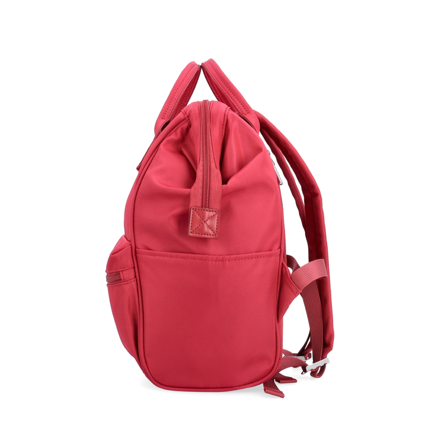 Praktický dámsky batoh na každodenné použitie Carmelo materiál nylon zapínanie na zips farba červená veľkosť stredná 6611 CV Z boku