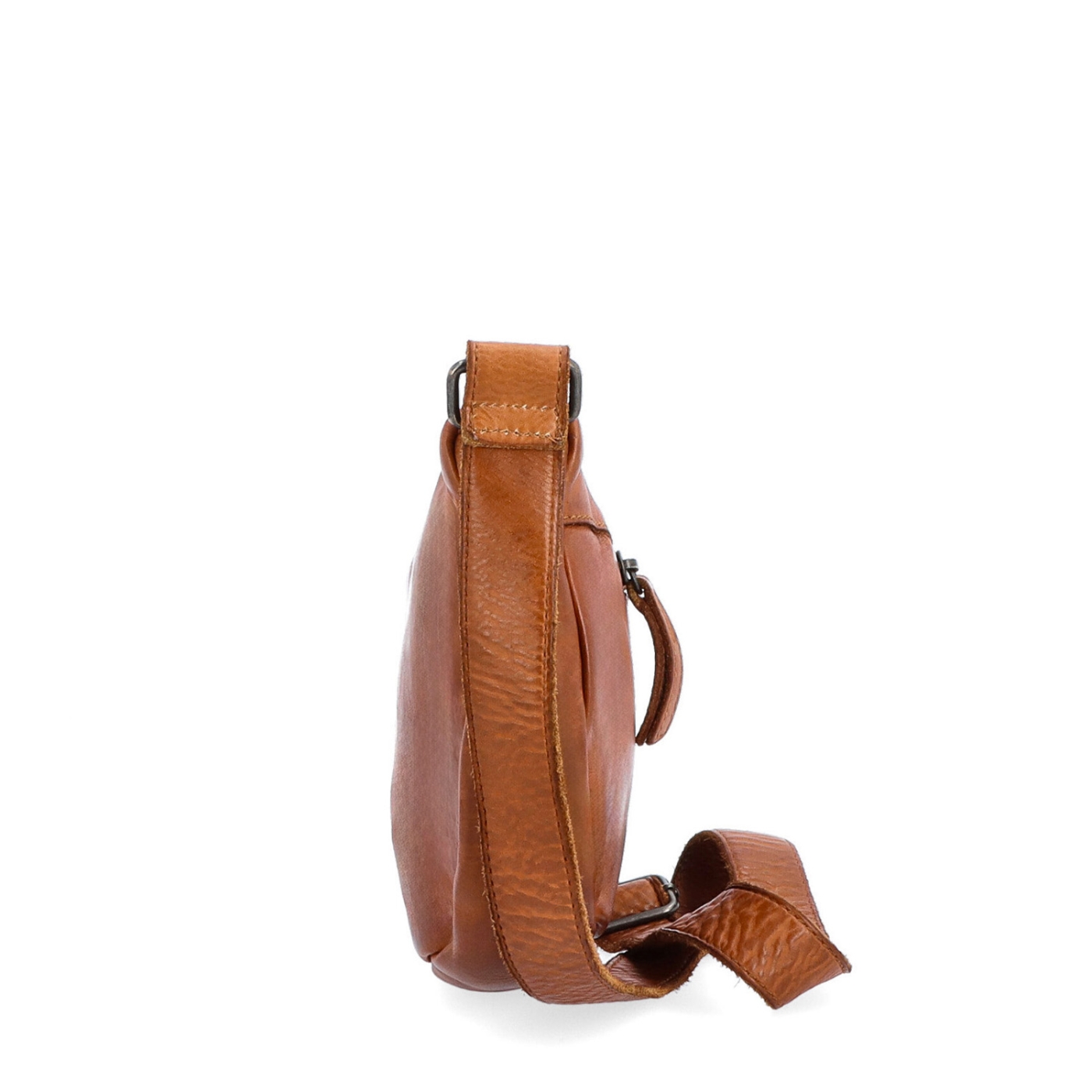 Asymetrická kožená moonbag kabelka Noelia Bolger materiál kože zapínanie na zips farba koňaková veľkosť malá NB 2413 KO Z boku
