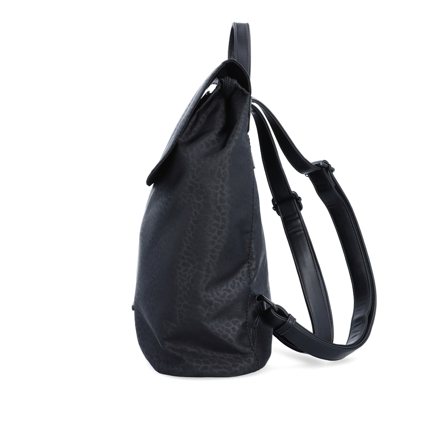 Mestský nylonový batoh v modernom dizajne Carmelo materiál nylon zapínanie na zips farba čierna veľkosť stredná 6608 C LE Z boku