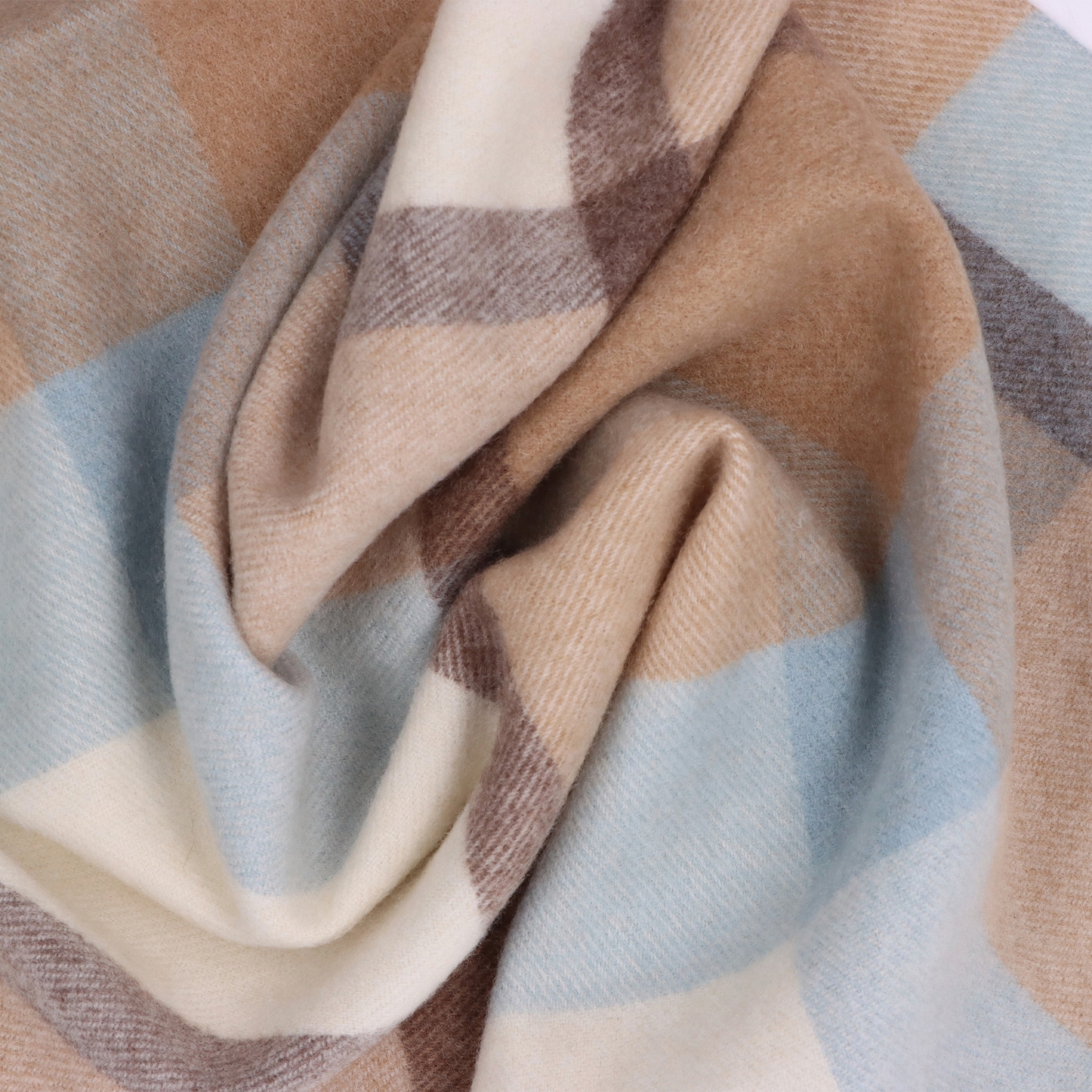 Celoročný šál s károvaným vzorom Noelia Bolger materiál Polyester s prímesou vlny farba multicolor KZ004 - 01