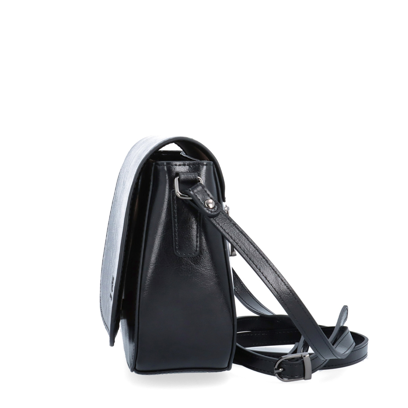 Elegantná kožená crossbody kabelka s chlopňou Noelia Bolger materiál kože zapínanie s chlopňou farba čierna veľkosť malá NB 0117 C Z boku