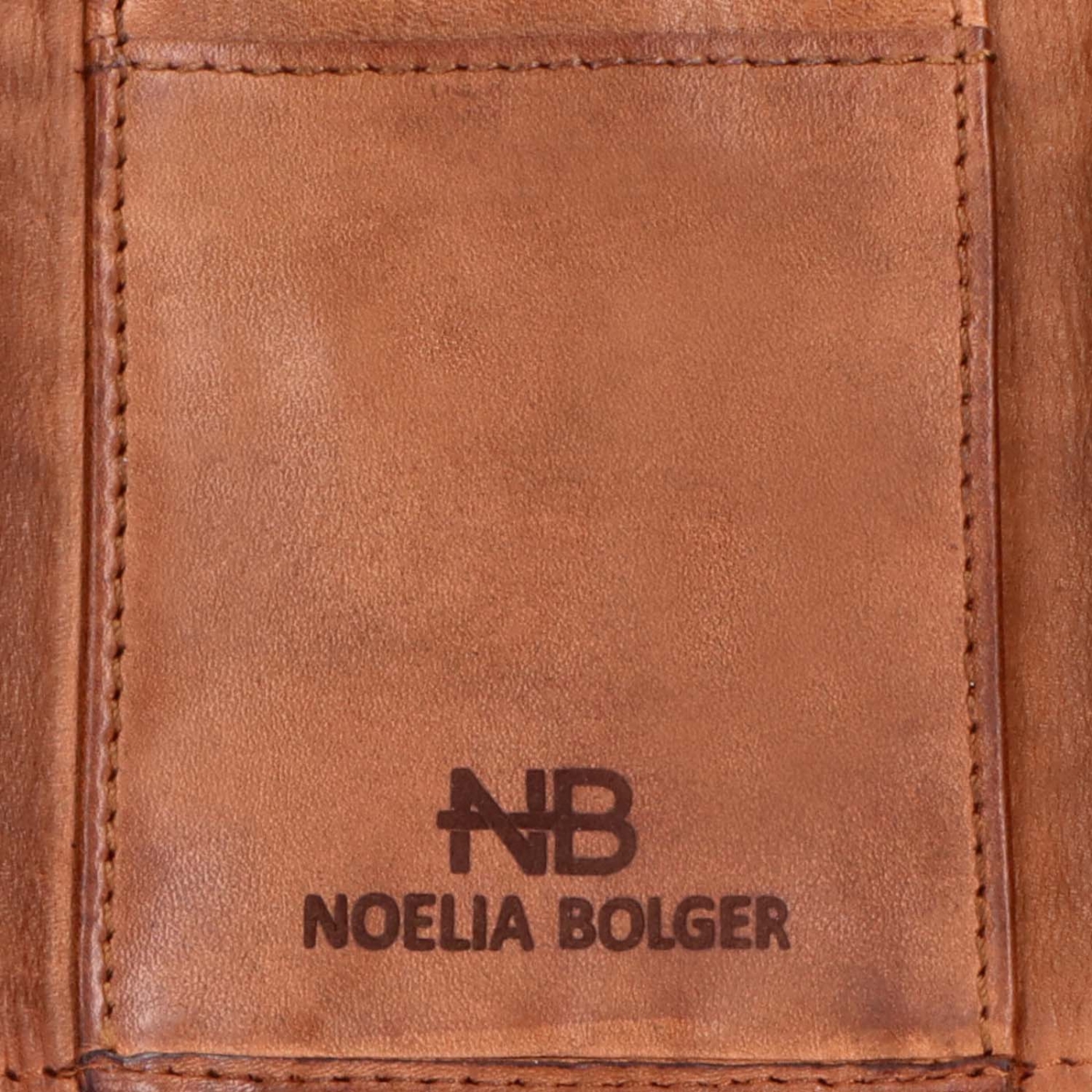 Kožená peňaženka s praktickým vreckom na zips Noelia Bolger materiál kože zapínanie na cvok farba koňaková veľkosť malá 5132 NB KO Logo