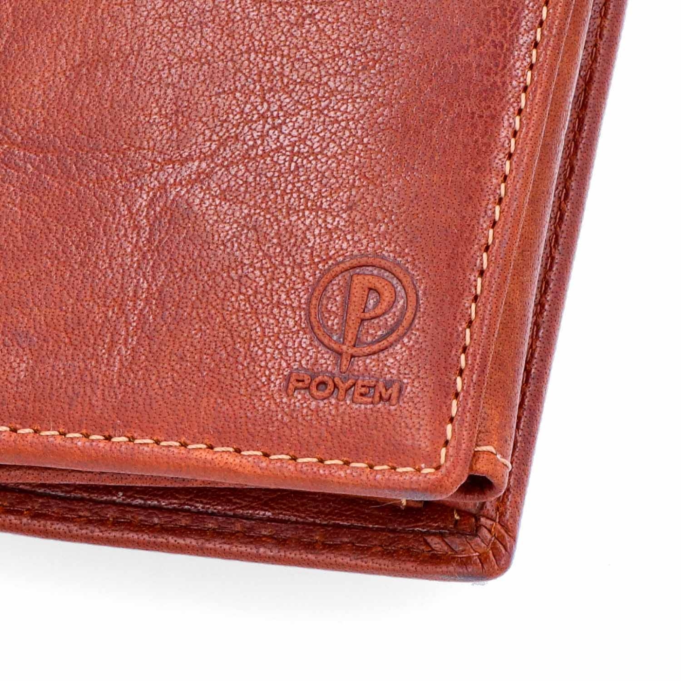 Kvalitné kožené puzdro Poyem Poyem materiál kože zapínanie Bez zapínania farba koňaková veľkosť malá 5229 Poyem KO Logo