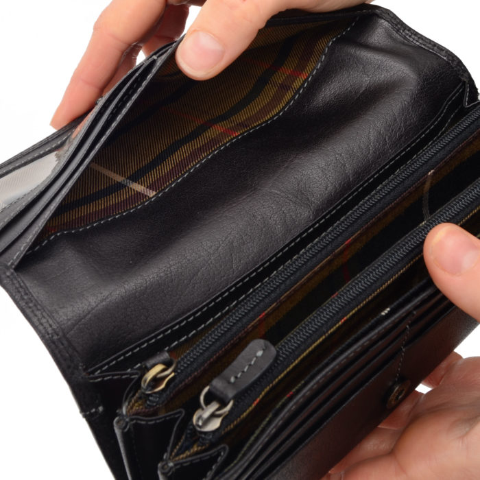 Kožená peňaženka Poyem čierna – 5215 Poyem C